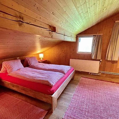 Bnb Guesthouse Lusi Frauenkirch Eksteriør bilde