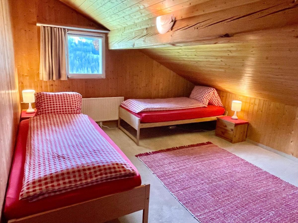 Bnb Guesthouse Lusi Frauenkirch Eksteriør bilde