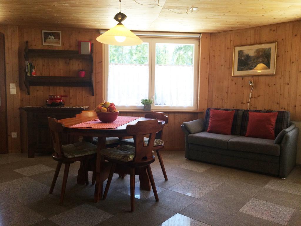 Bnb Guesthouse Lusi Frauenkirch Eksteriør bilde