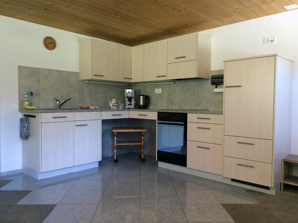 Bnb Guesthouse Lusi Frauenkirch Eksteriør bilde