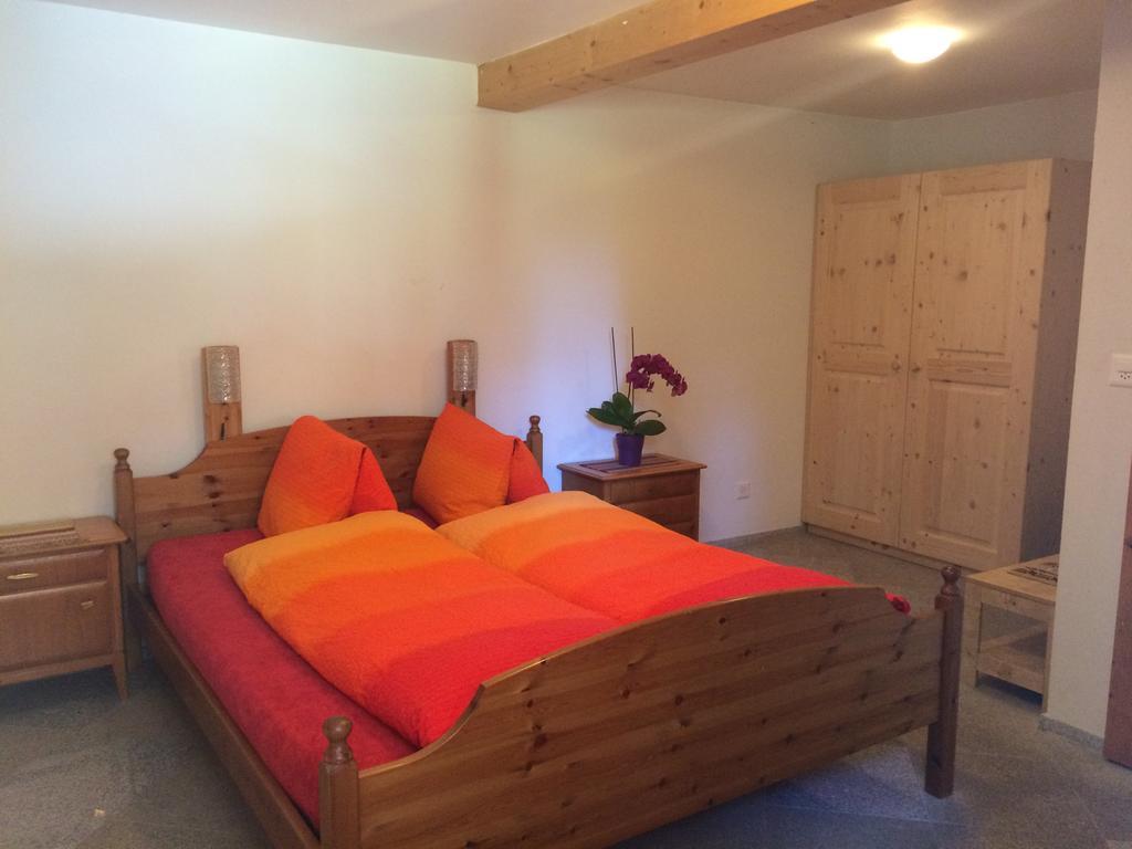 Bnb Guesthouse Lusi Frauenkirch Eksteriør bilde