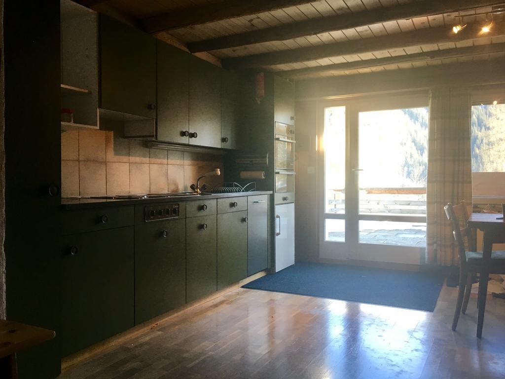 Bnb Guesthouse Lusi Frauenkirch Eksteriør bilde